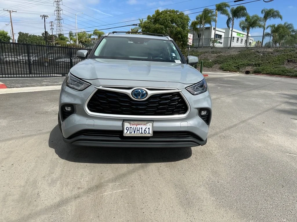 Used 2023 Gray Toyota Bronze Edition image 8