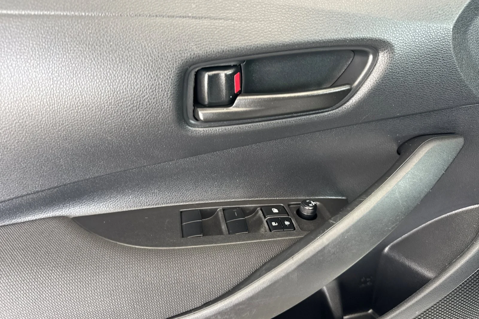 Certified Used 2024 WHITE Toyota LE image 10