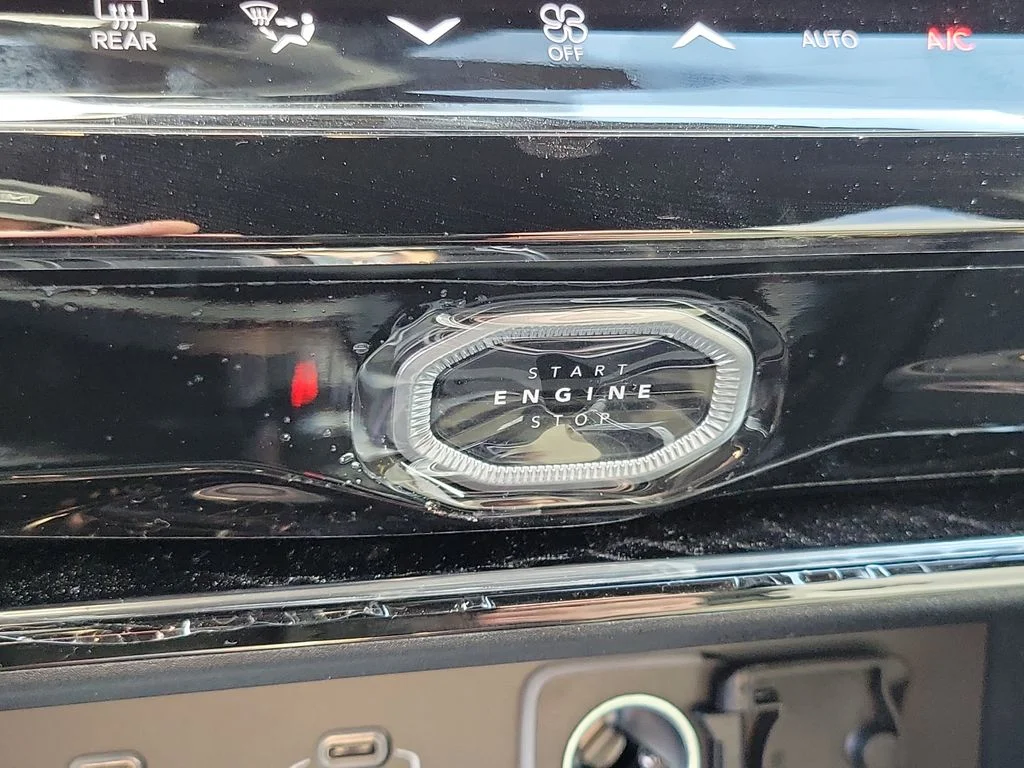 New 2026 Gray Jeep Altitude image 9