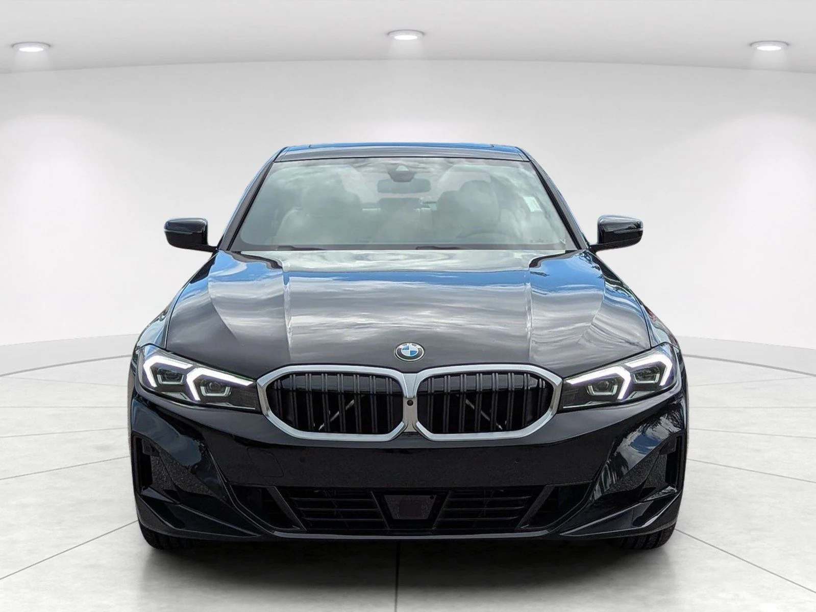 New 2026 Black Sapphire Metallic BMW 330i xDrive image 2