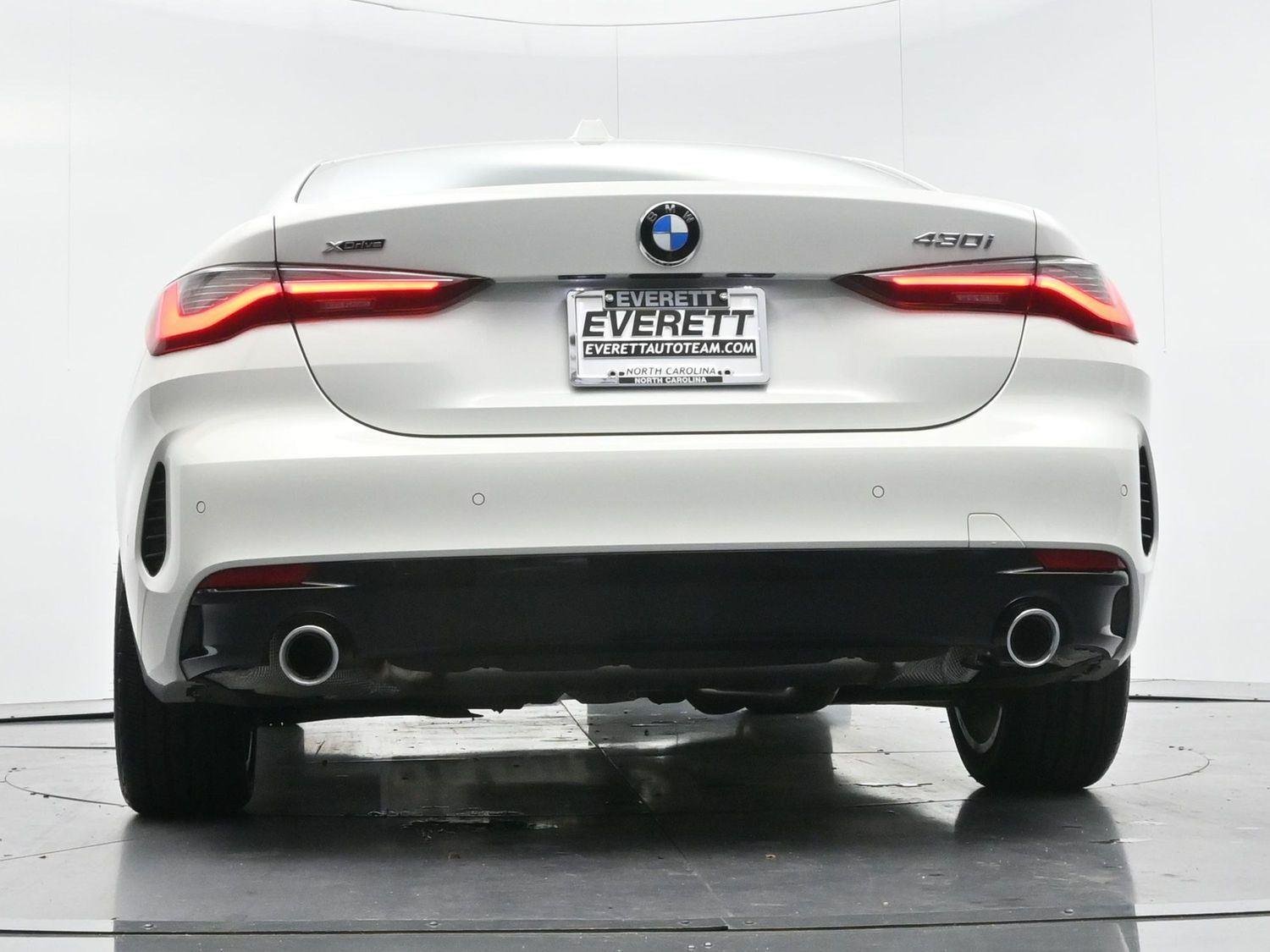 Used 2024 Alpine White BMW 430i xDrive image 47