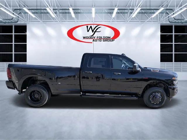 New 2027 Black Ram Big Horn image 2