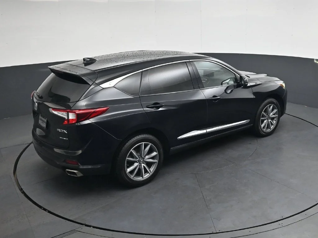 Used 2023  Acura Technology Package image 27