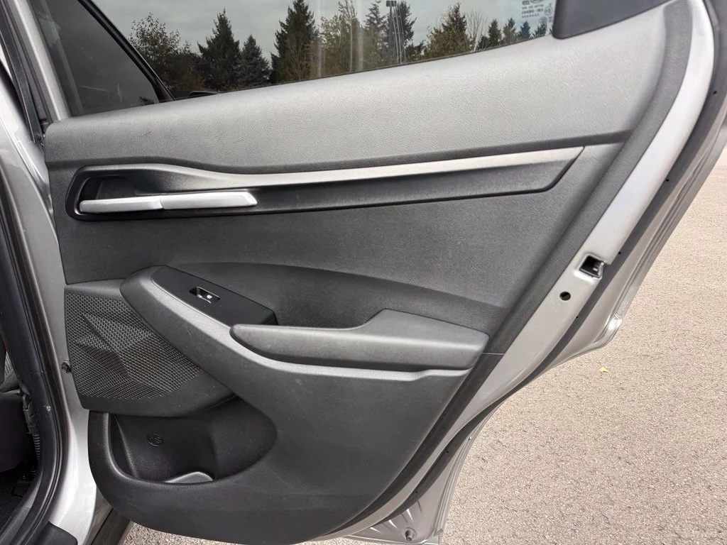 Used 2021 Steel Gray Kia LX image 23