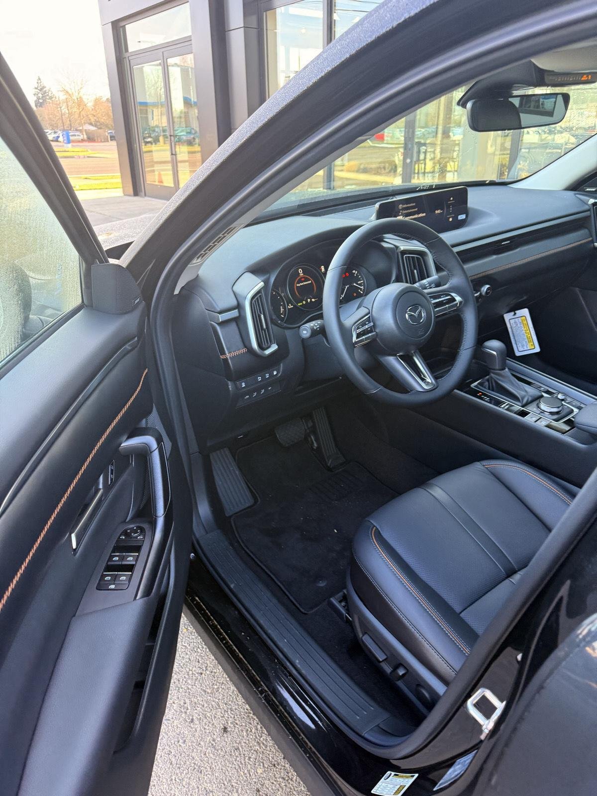 2026 Mazda CX-50 Premium - Photo 6