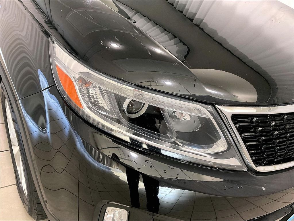 Used 2014 Ebony Black Kia EX image 32