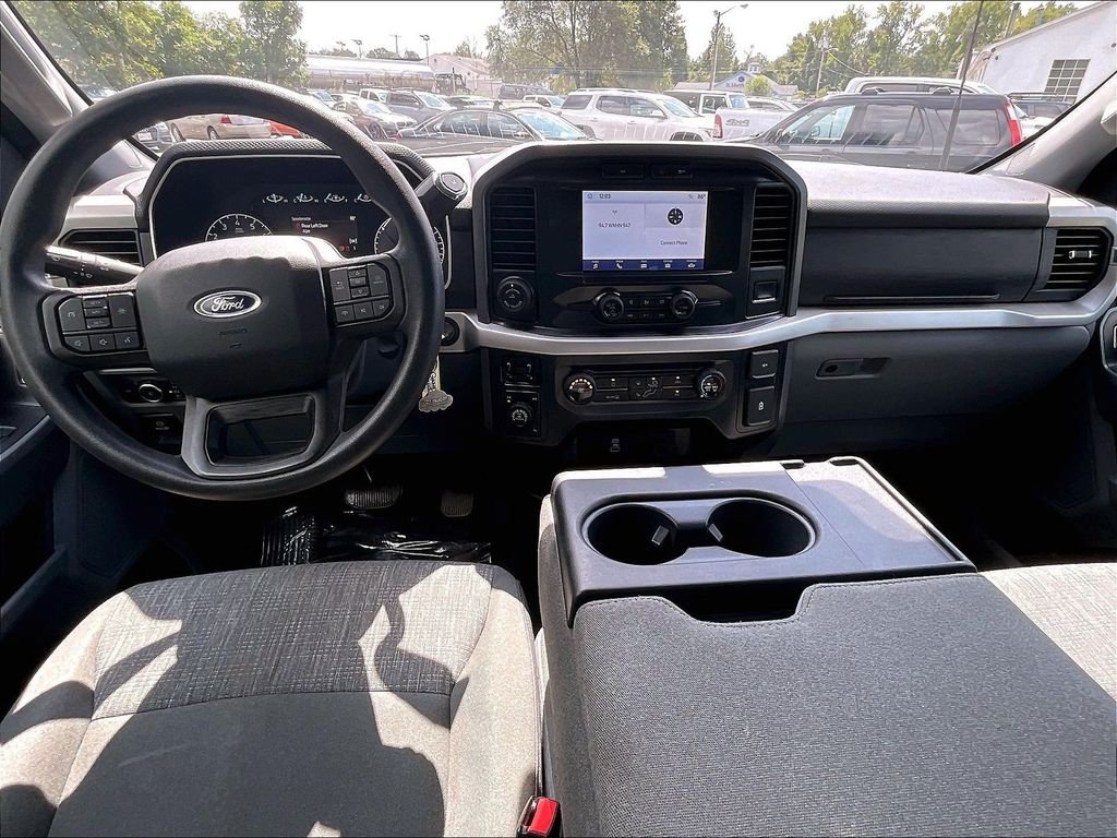Used 2022 Gray Ford XLT image 21