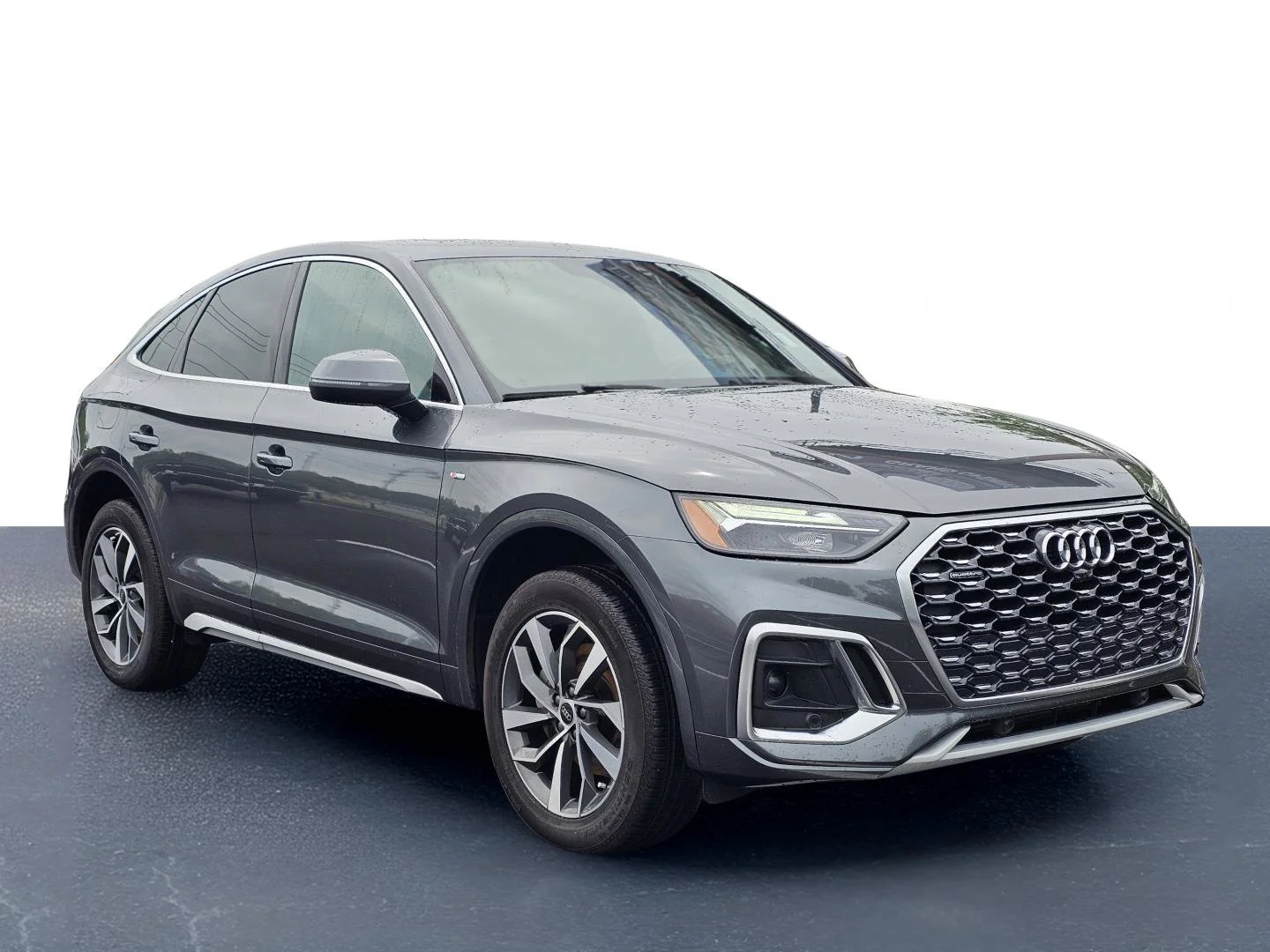 Used 2025 Daytona Gray Pearl Effect Audi S line Premium Plus image 5