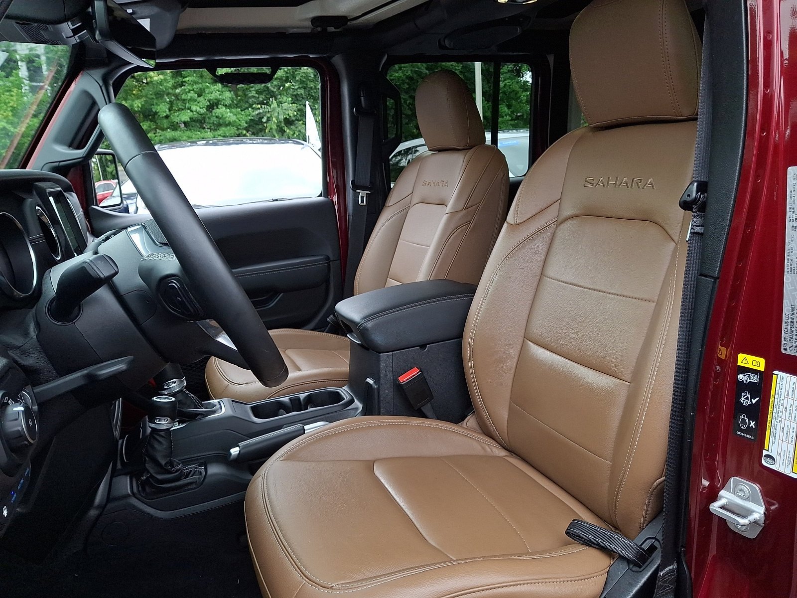 Used 2021 Snazzberry Pearlcoat Jeep Unlimited Sahara image 12