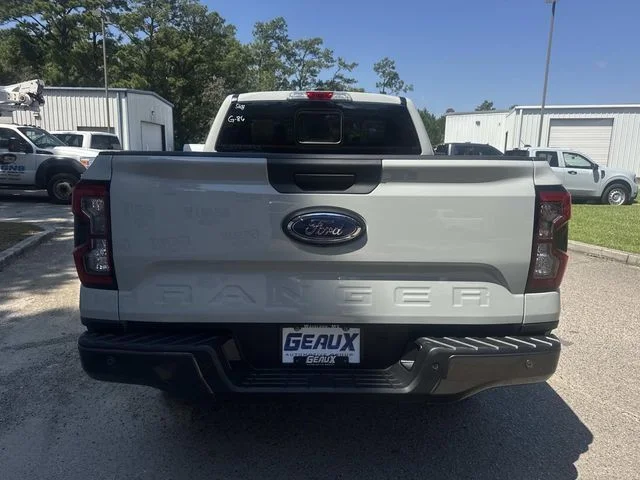 New 2026 Avalanche Ford XLT image 15