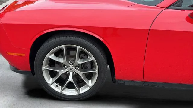 Used 2020 Red Dodge SXT image 31