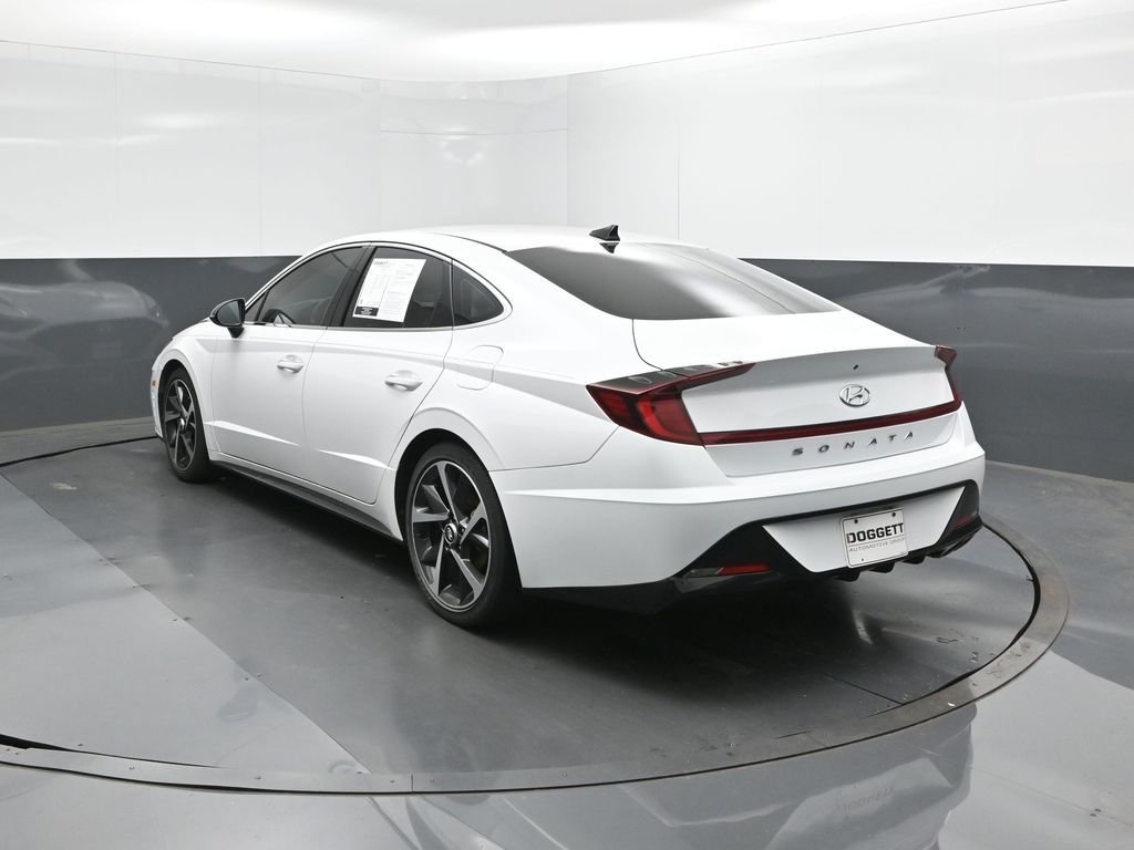 Used 2021 Gray Hyundai SEL Plus image 22