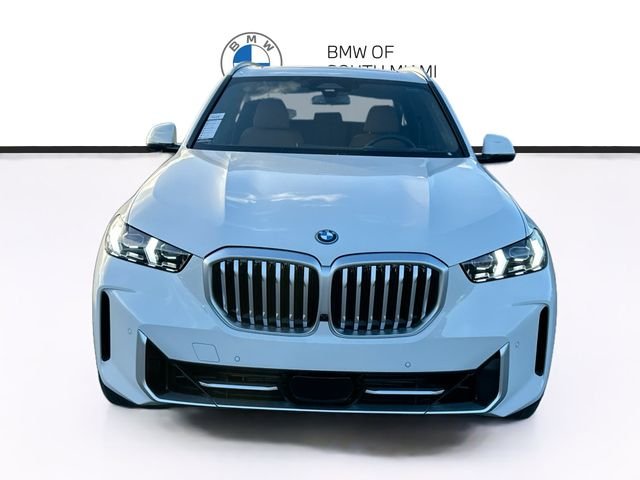 New 2026 White BMW xDrive50e image 2