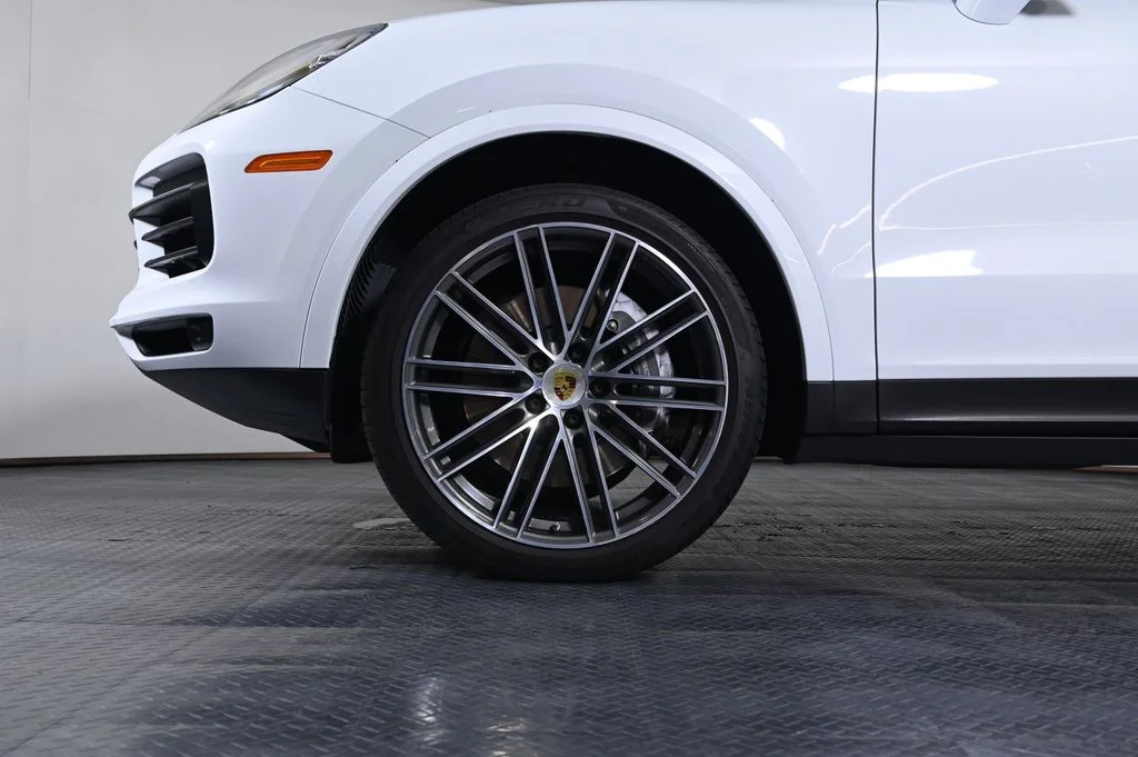 Used 2023 Carrara White Metallic Porsche Platinum Edition image 30