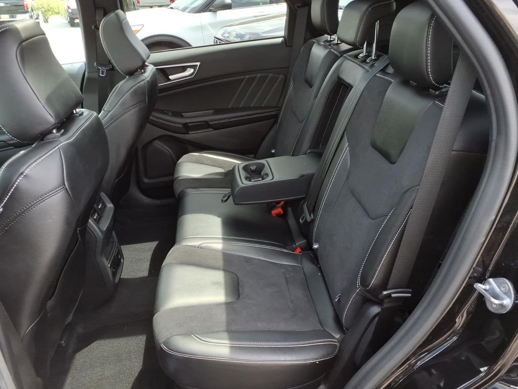 Used 2024 Black Ford ST image 33