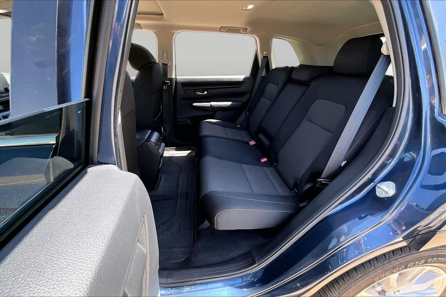 Used 2024 Canyon River Blue Metallic Honda EX image 19