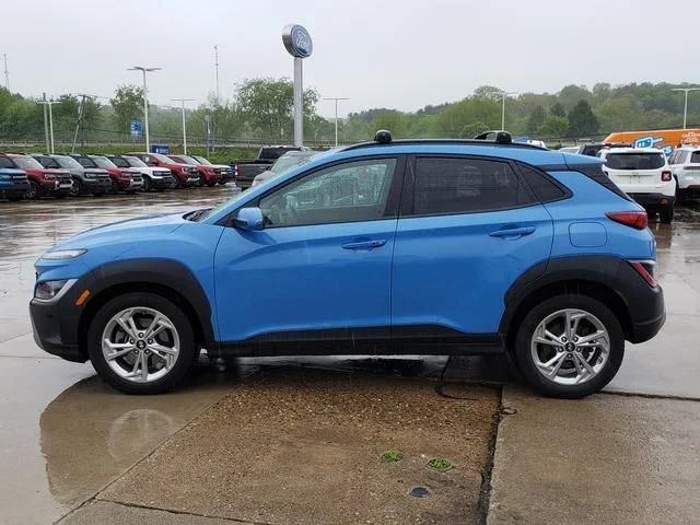 Used 2022 Blue Hyundai SEL image 8