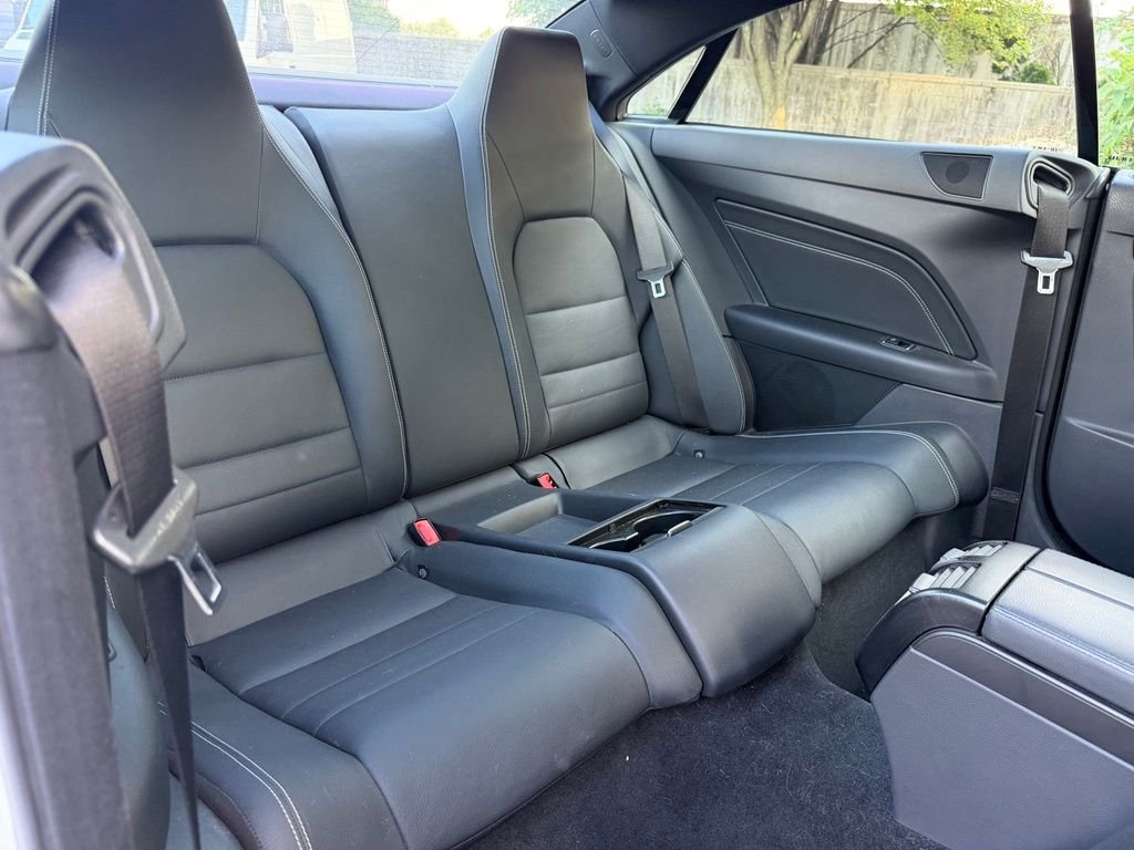 Used 2016 White Mercedes-Benz E 400 image 10