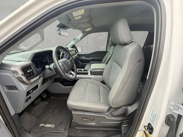 Used 2024 White Ford XLT image 19