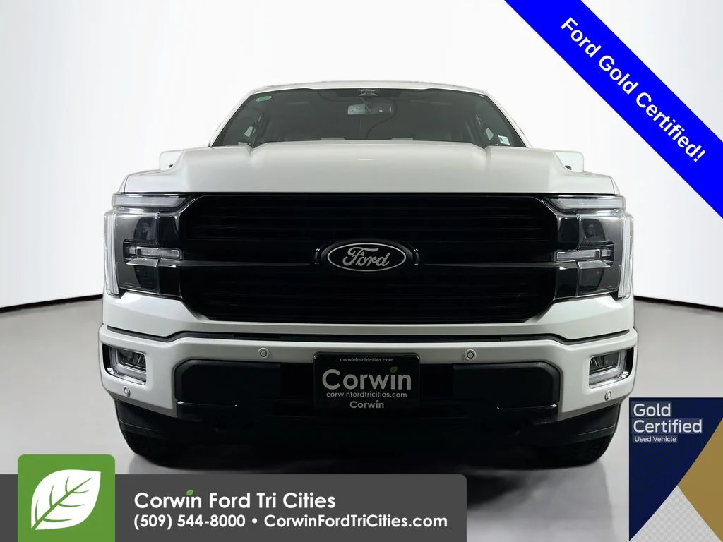 Certified Used 2025 Star White Ford Platinum image 4