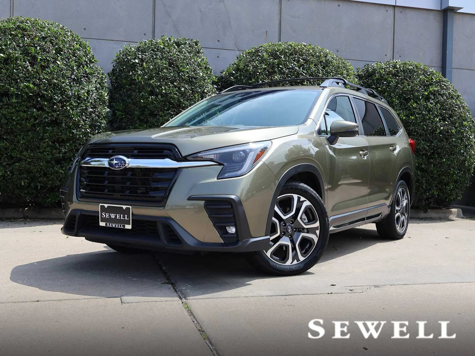 2023 Subaru Ascent Limited 7 Passenger's photo