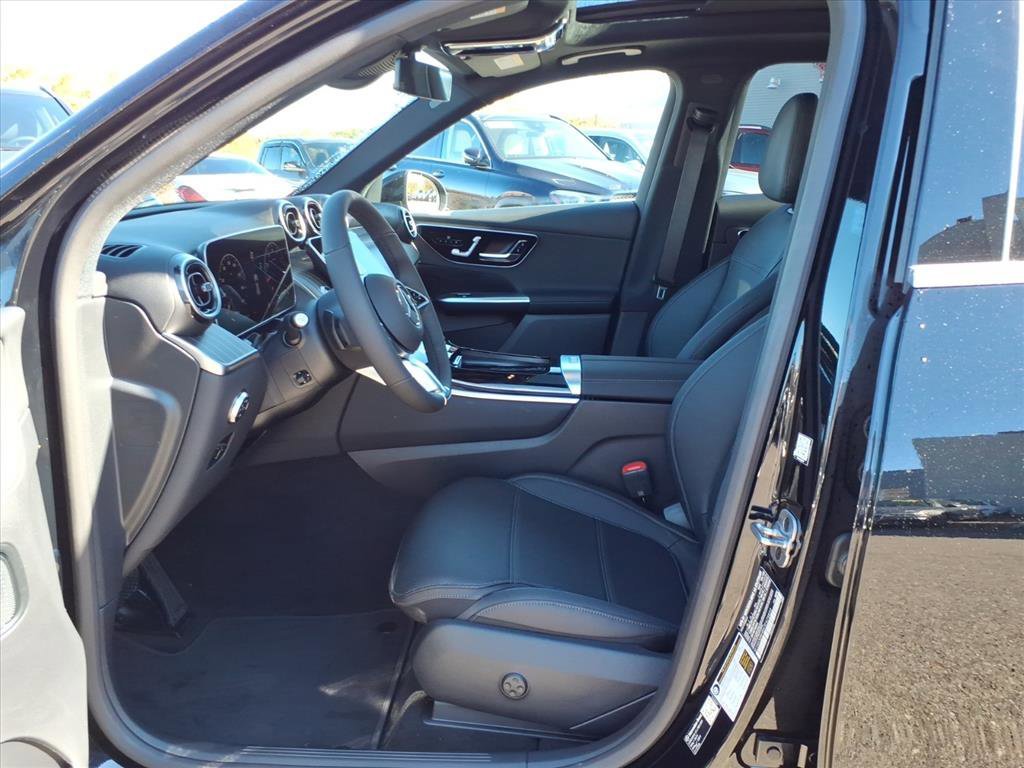 Used 2026 Black Mercedes-Benz GLC 300 image 10