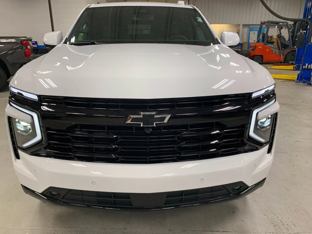 Used 2026 Summit White Chevrolet RST image 41
