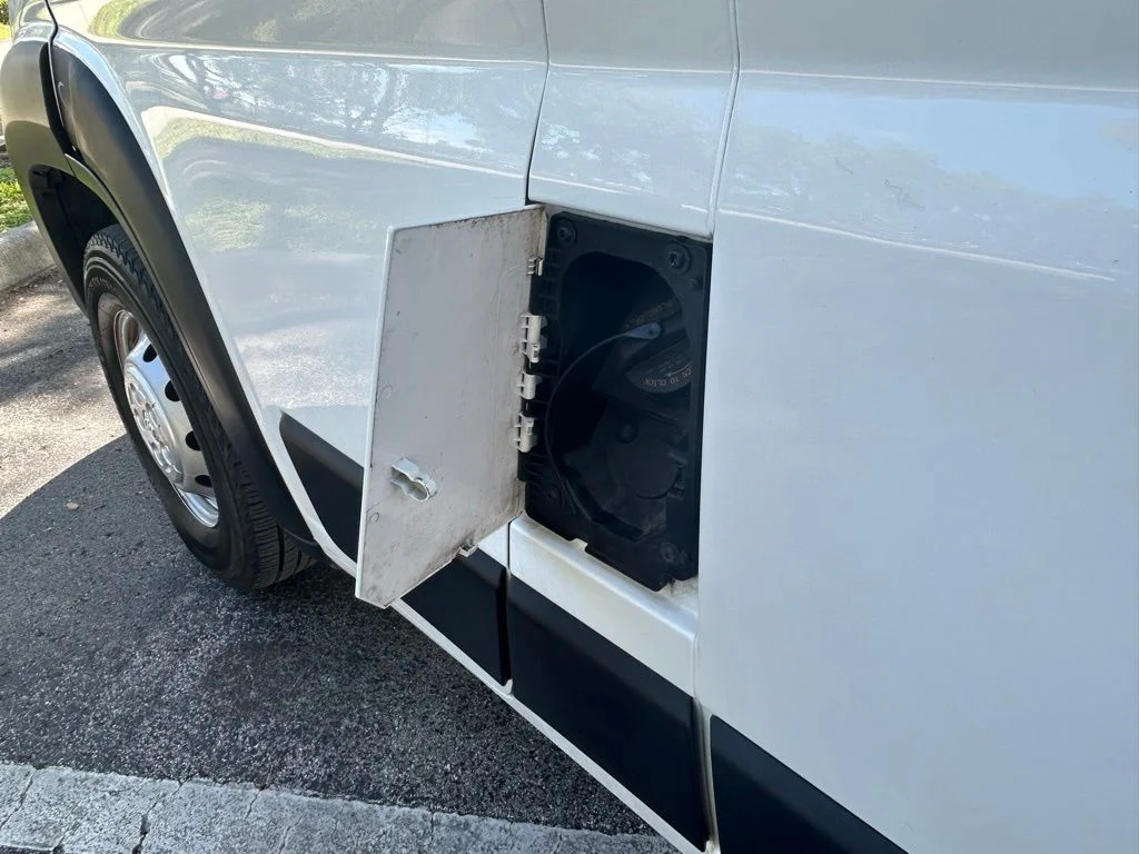 Used 2023 White Ram High Roof image 37
