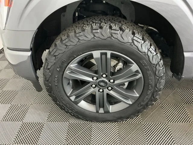 Used 2023 Gray Ford Lariat image 32