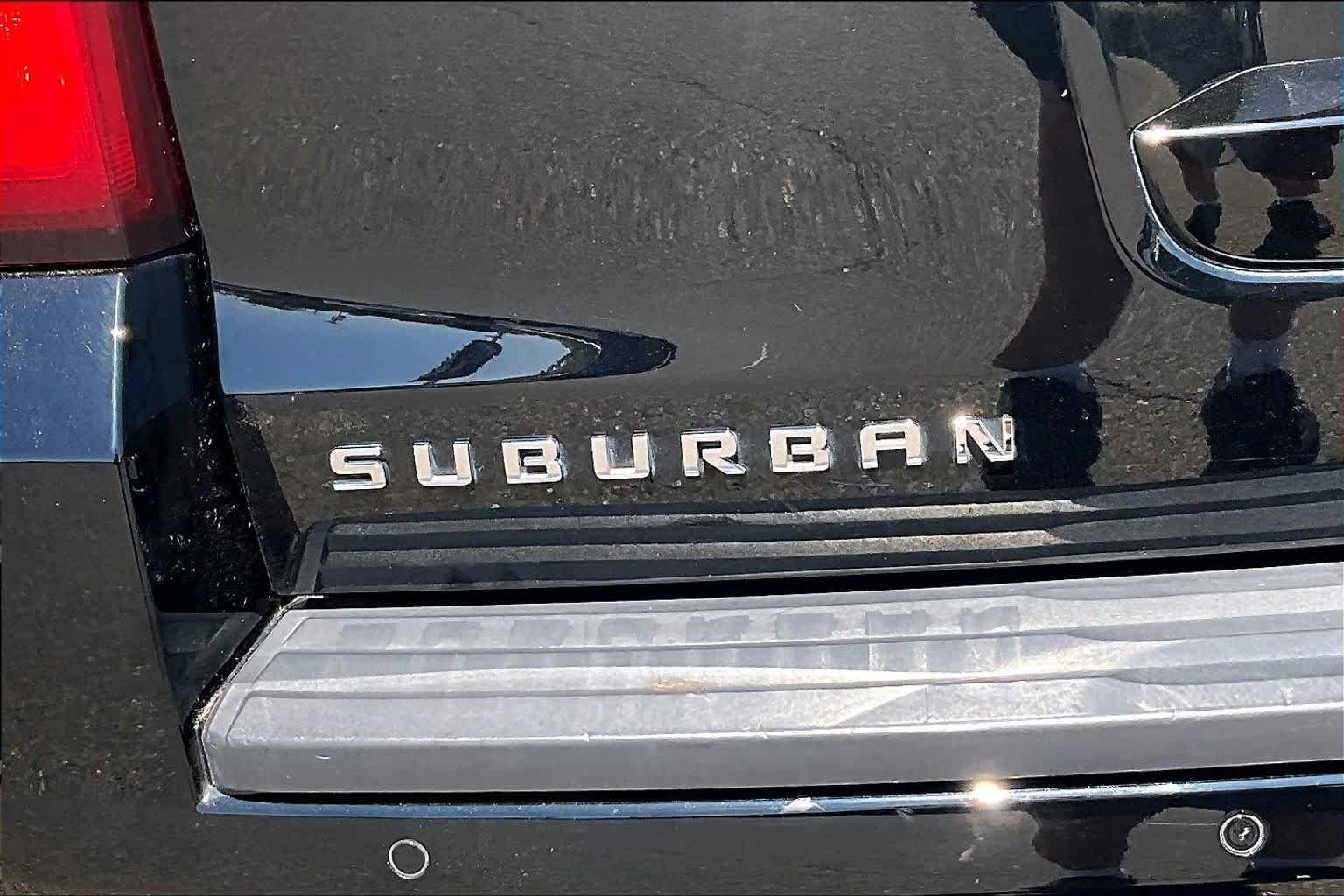 Used 2018 Black Chevrolet LT image 9