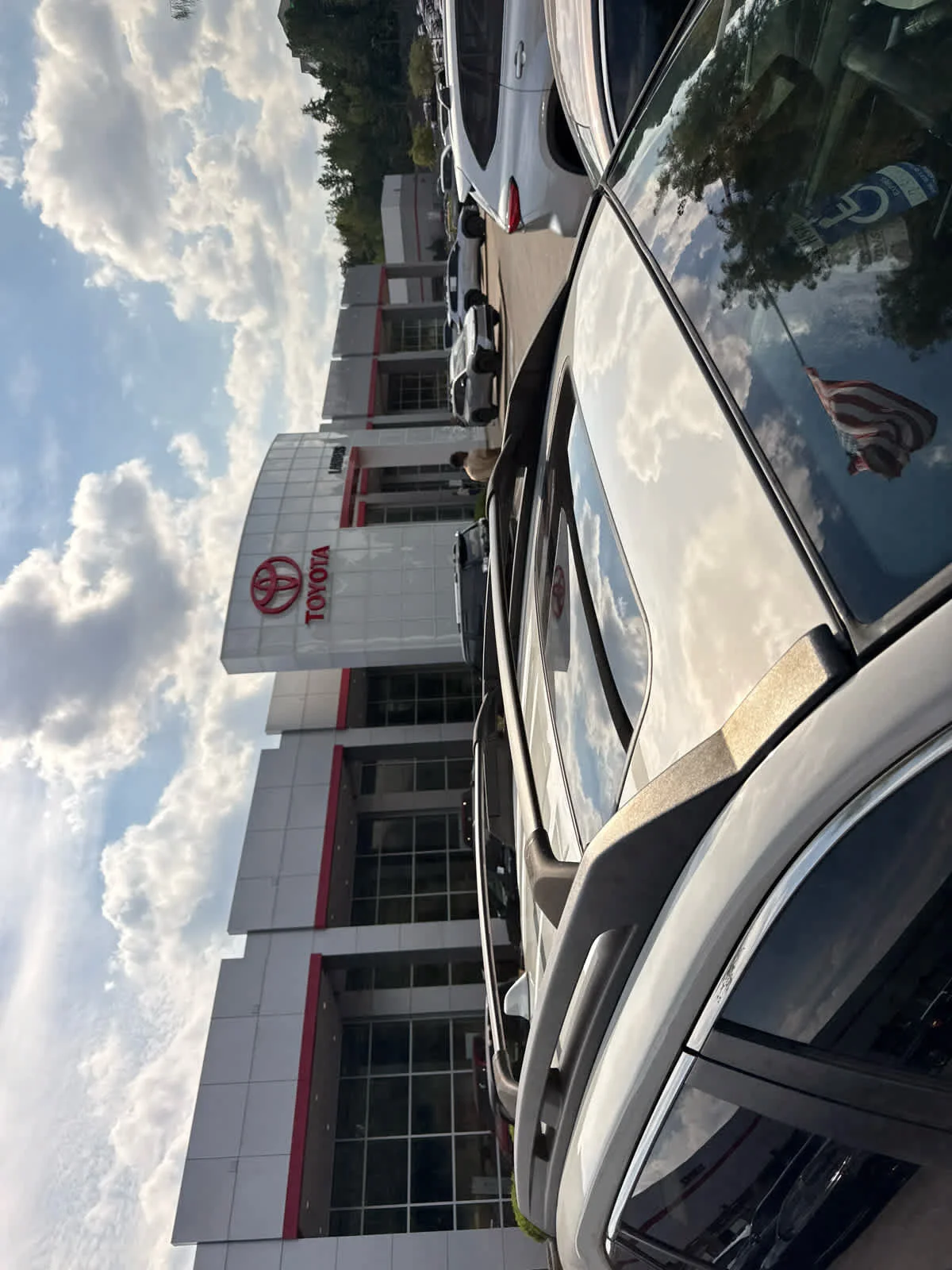 Used 2019 Midnight Black/Ice Edge Roof Toyota Adventure image 3