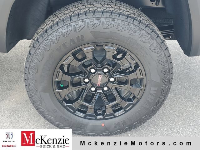 New 2026 Onyx Black GMC Elevation image 29