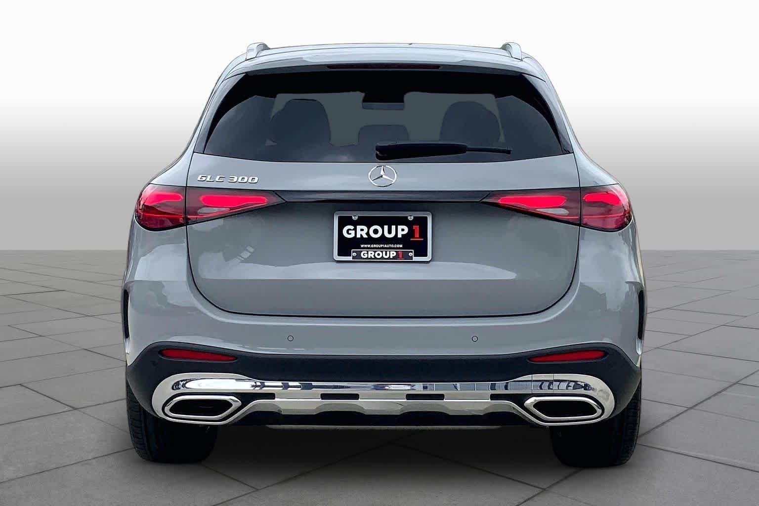 New 2026 MANUFAKTUR Alpine Grey Mercedes-Benz GLC 300 image 4