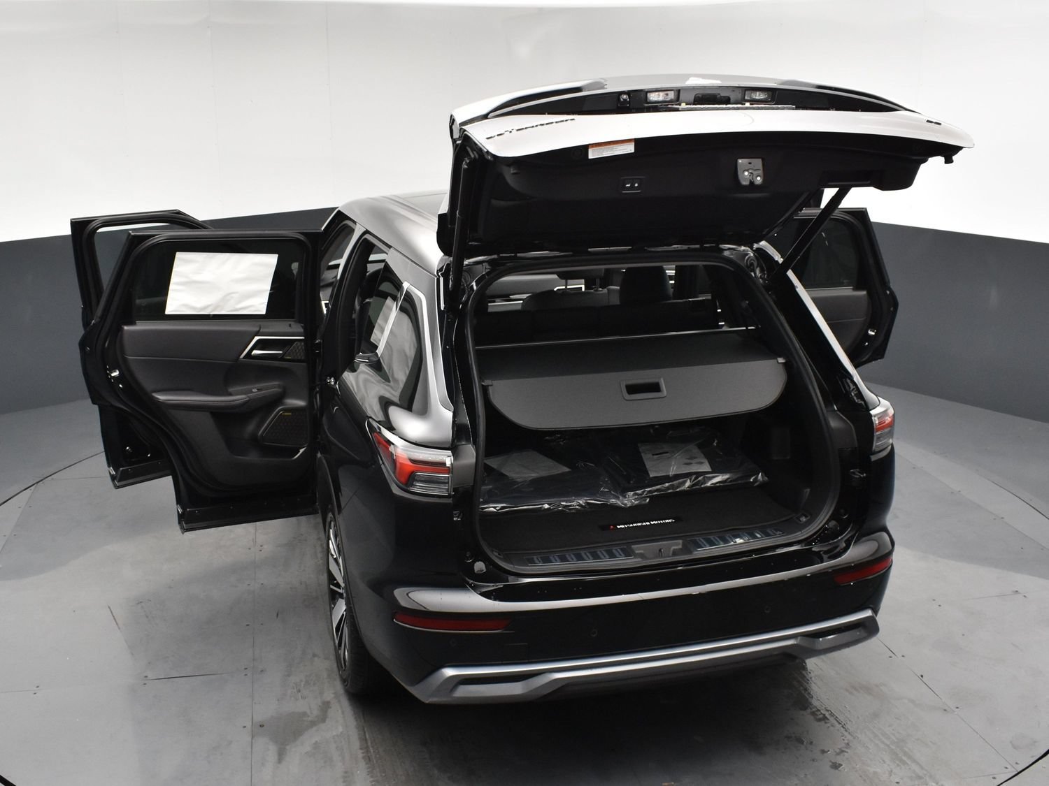 New 2026 Labrador Black Pearl Mitsubishi SE 1.5T 2WD image 27