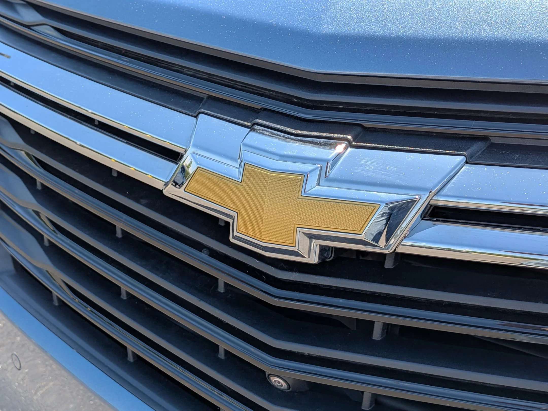 Used 2024 Lakeshore Blue Metallic Chevrolet LT image 30