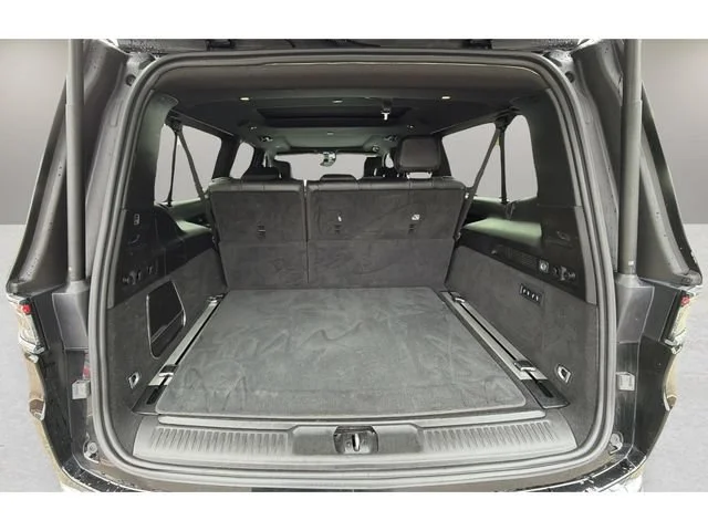 Used 2024 Black Jeep BASE image 31