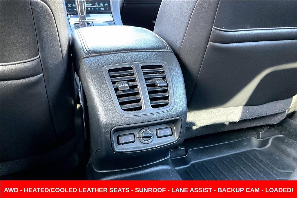 Used 2016 Black Ford SHO image 10