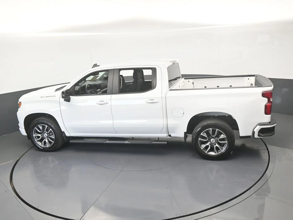 Used 2023 Summit White Chevrolet RST image 48