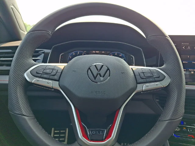 New 2026 White Volkswagen 2.0T Autobahn image 14