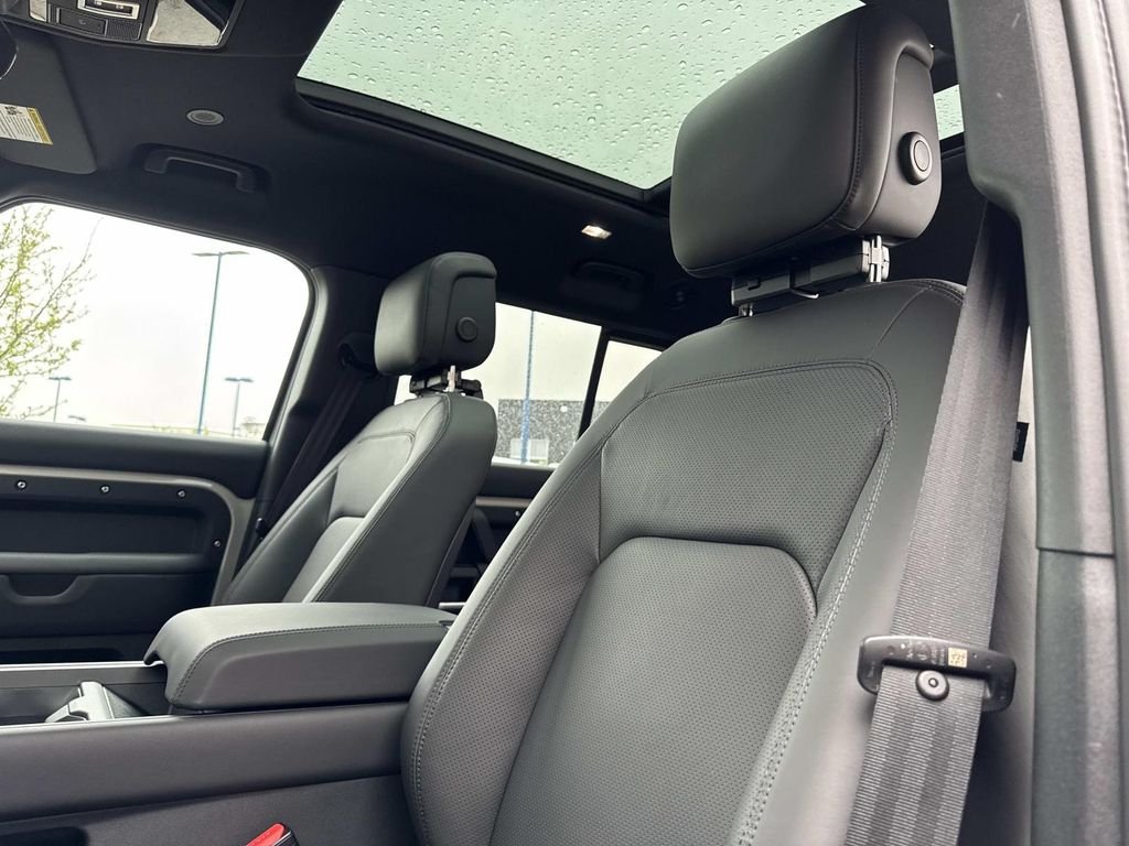 New 2026 Borasco Grey Land Rover X-Dynamic SE image 20