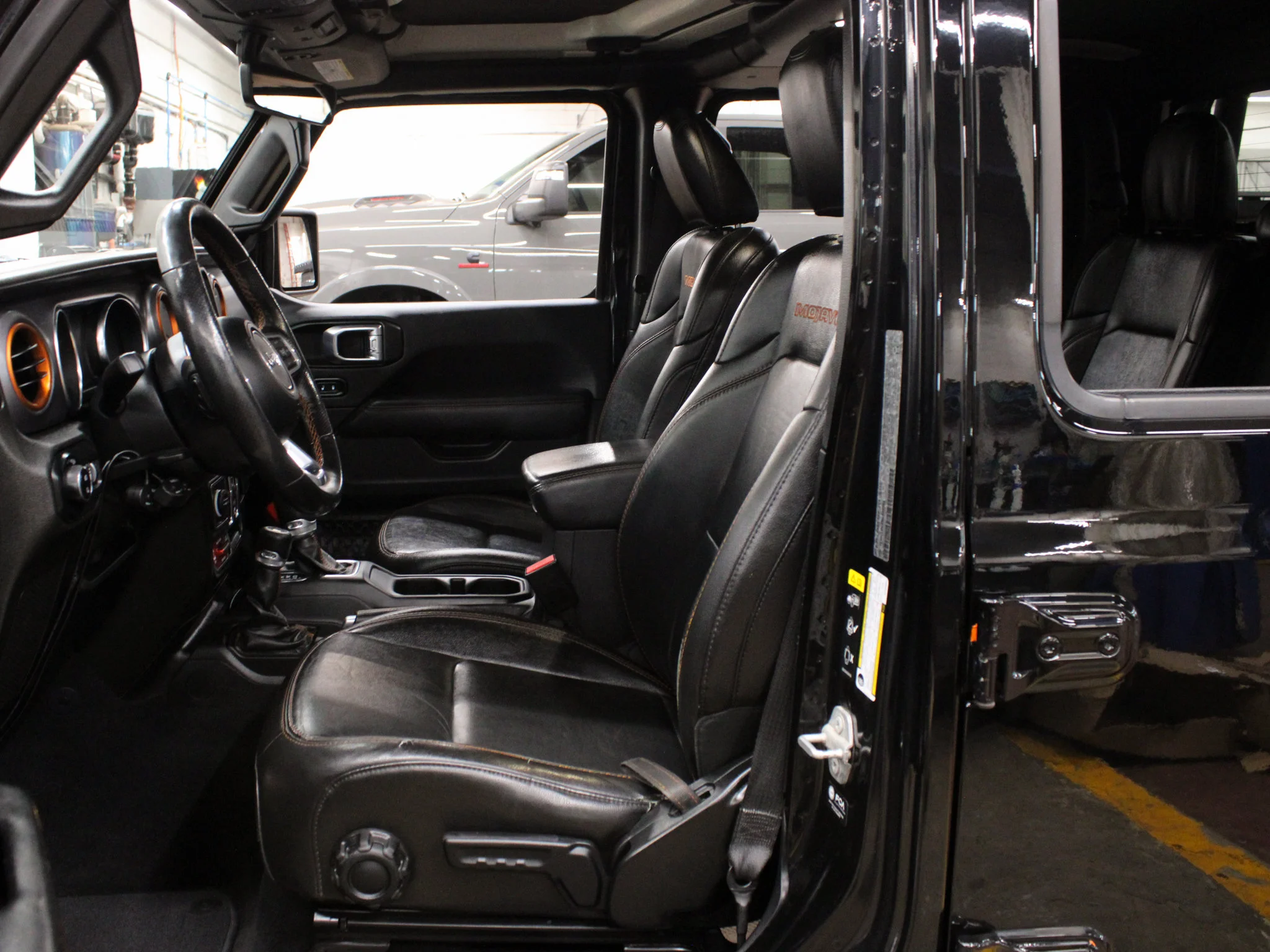Certified Used 2021 Black Jeep Mojave * No Accidents | Heated Seats | LED Light Bar | V6 | Trailer Tow | FOX Suspension image 4