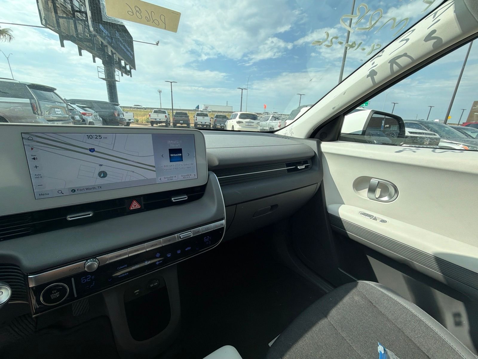 Certified Used 2024 Atlas White Hyundai SEL image 18