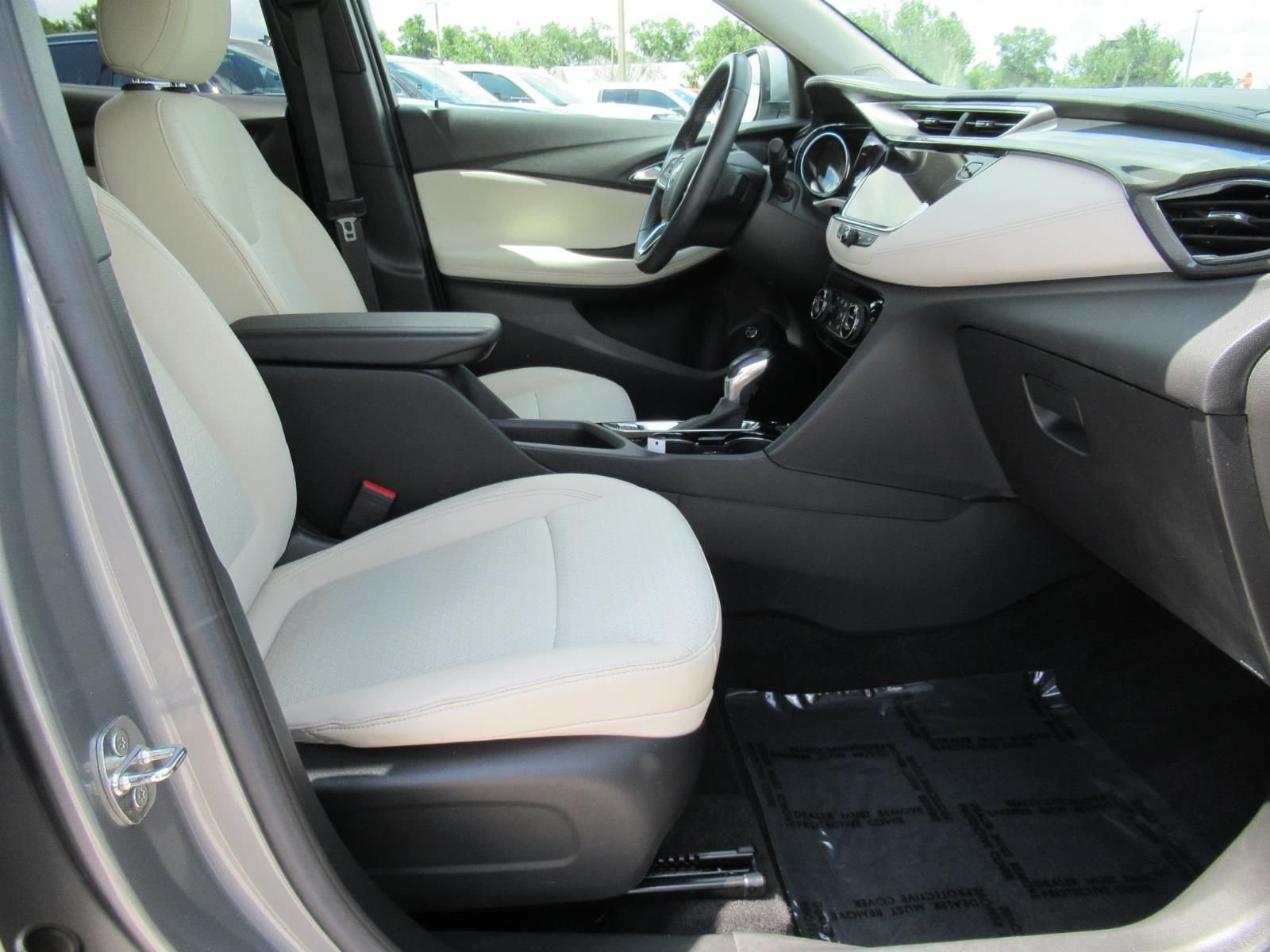 Used 2023 Gray Buick Select image 10