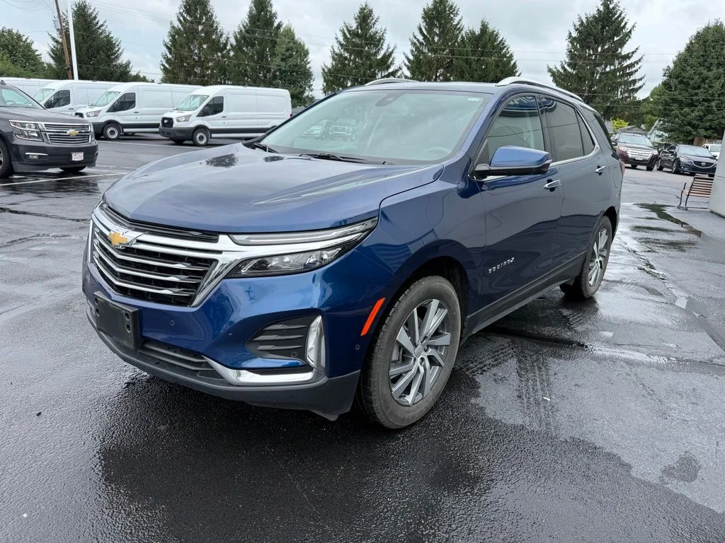 Used 2022 Blue Chevrolet Premier image 11