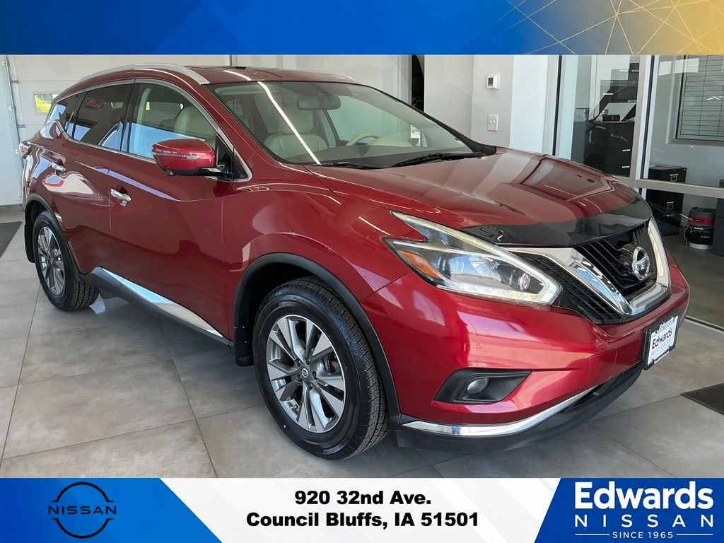 Used 2018 Red Nissan SL image 2