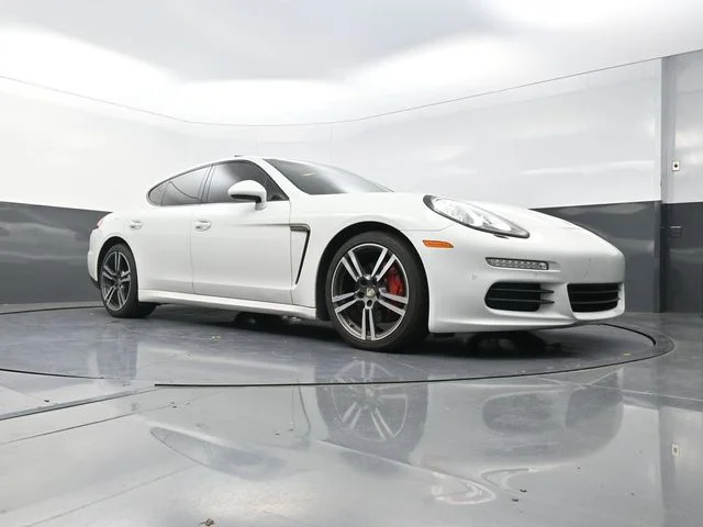 Used 2016  Porsche 4 image 31