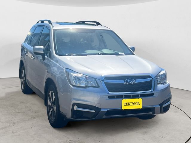 Used 2018 Ice Silver Metallic Subaru 2.5i Premium image 7