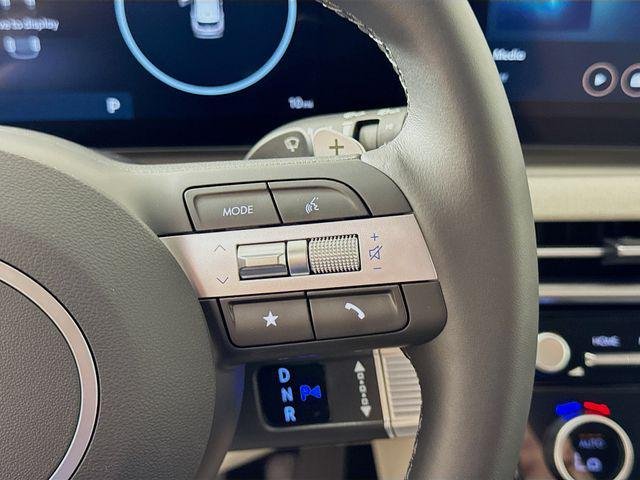 New 2026 Silver Hyundai SEL Convenience image 18