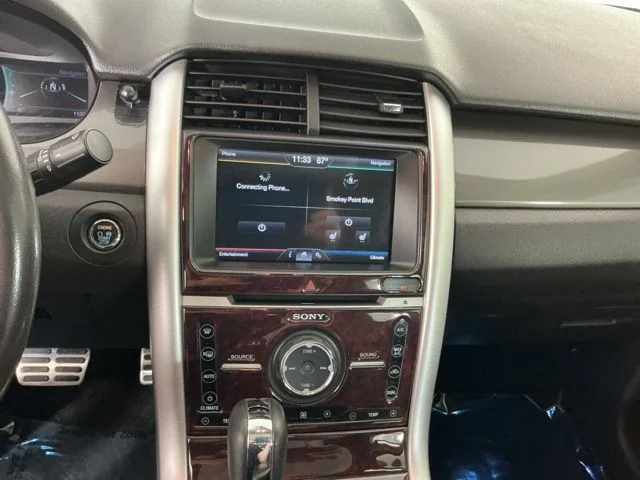 Used 2012 White Ford Sport image 18