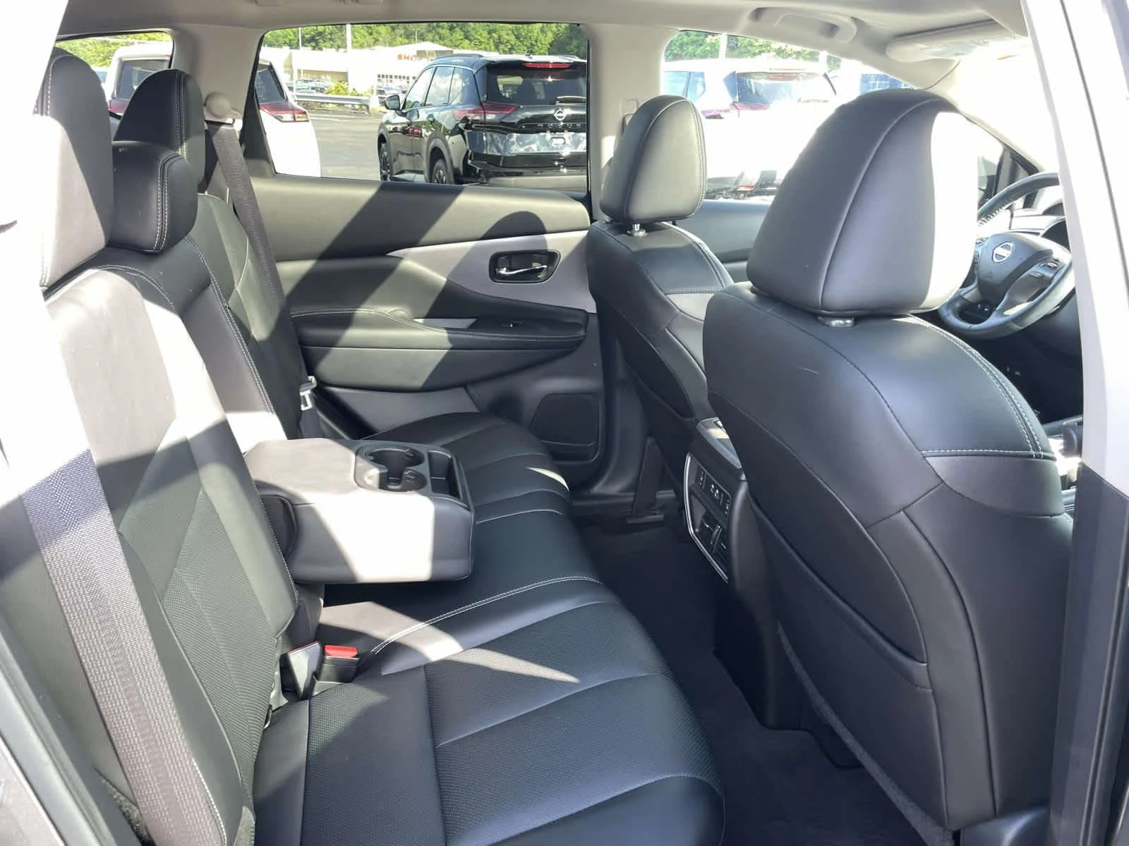Used 2020 Gun Metallic Nissan SL image 22